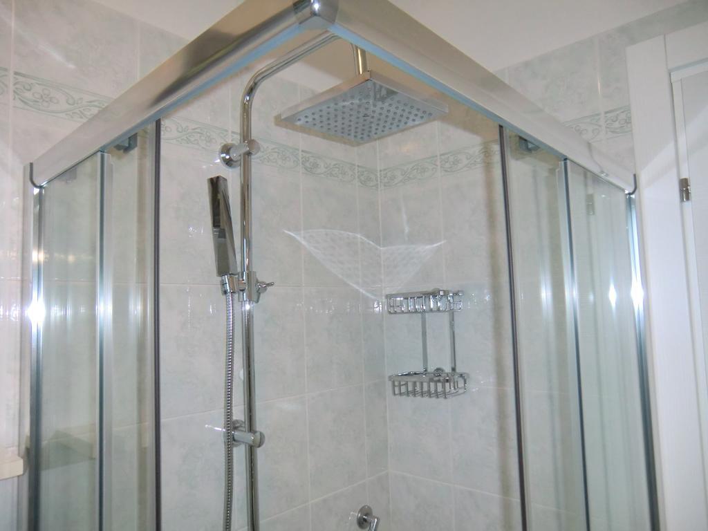 Residence Villaggio Dei Fiori Con Piscina E Posto Spiaggia Incluso Caorle Rom bilde